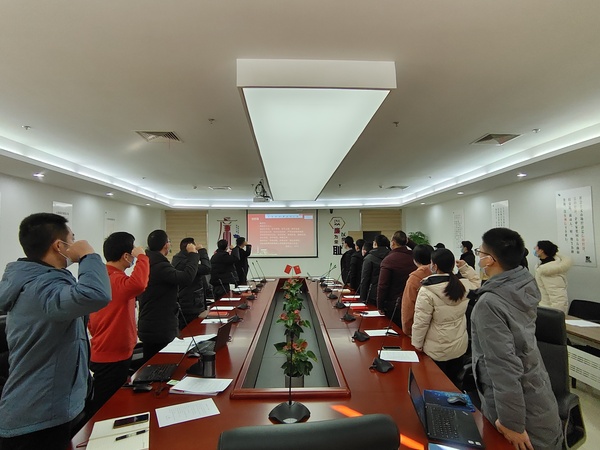 踔厲奮發(fā)開(kāi)新篇·自我革命再出發(fā) 江蘇海岸藥業(yè)黨支部一刻不停推進(jìn)全面從嚴(yán)治黨